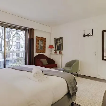 Guestready - Charming Retreat Near Eiffel Tower Appartamento *