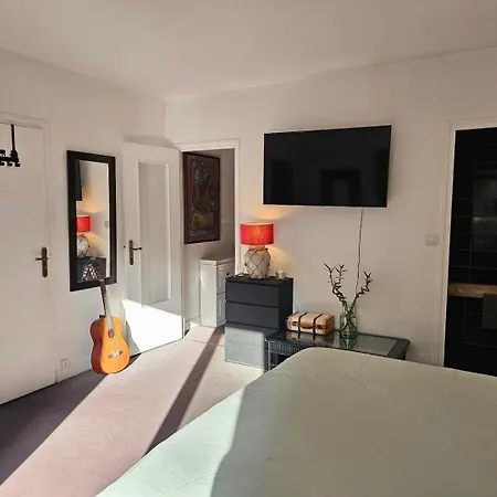 Appartamento Guestready - Charming Retreat Near Eiffel Tower